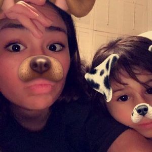 Meet your Posher, Carissa